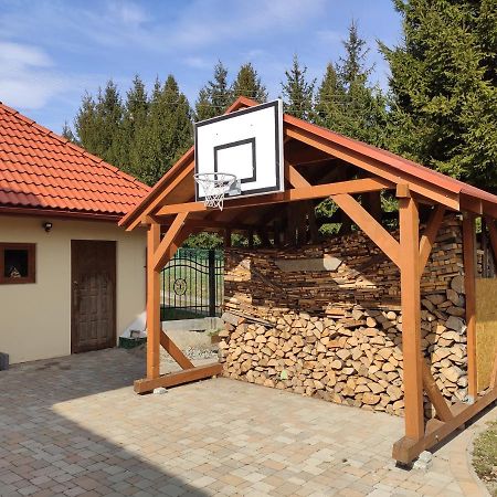 Apartament W Sercu Ustrzyk Apartment Ustrzyki Dolne Exterior foto